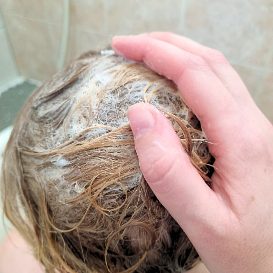 Officina dei Saponi Bimbi Bagnetto Corpo e Capelli Bagnoschiuma Camomilla
